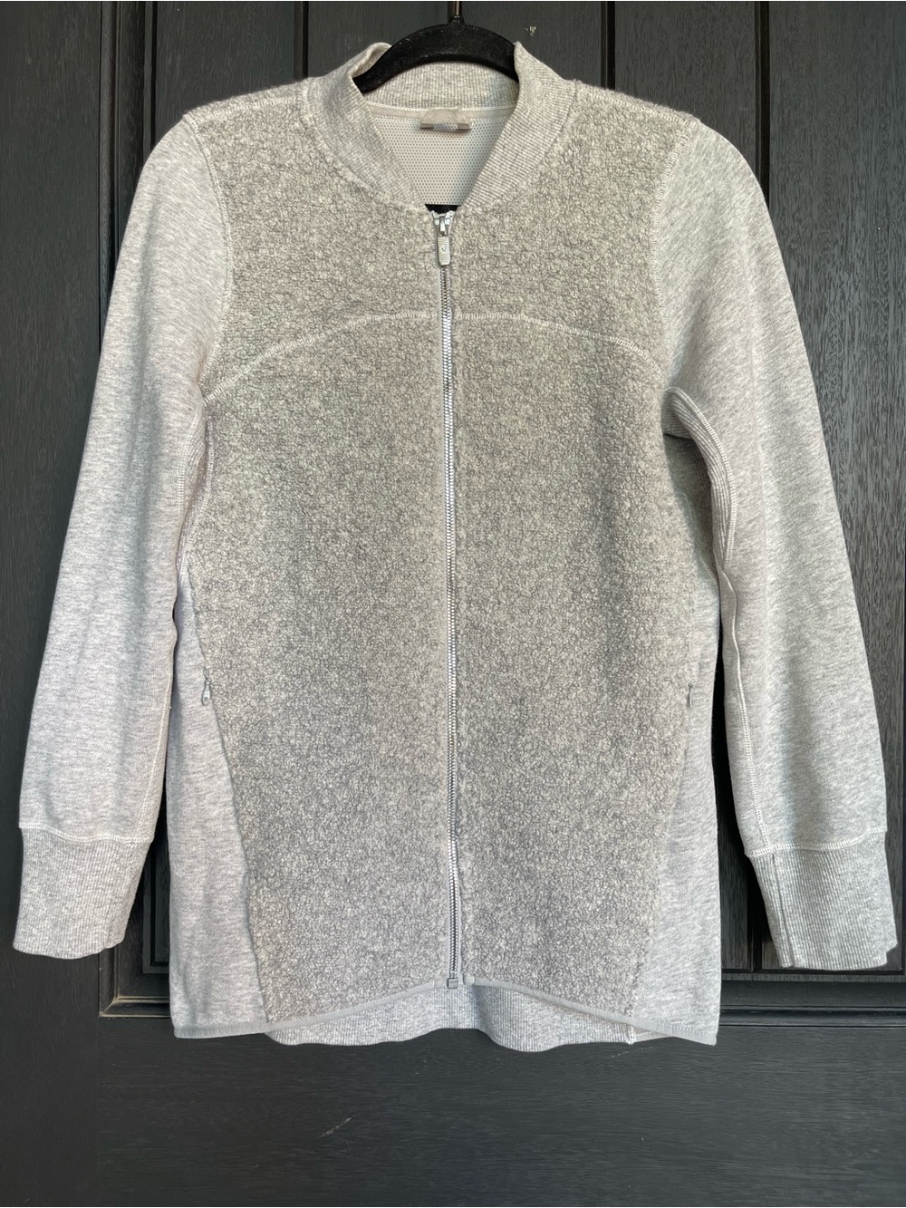 Lululemon Stand Out Sherpa Jacket Size 6 Grey Silver Teddy Fleece